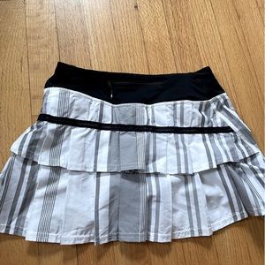 Lululemon tennis skirt!!